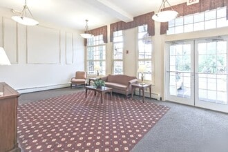 Hampshire in Schenectady, NY - Building Photo - Building Photo