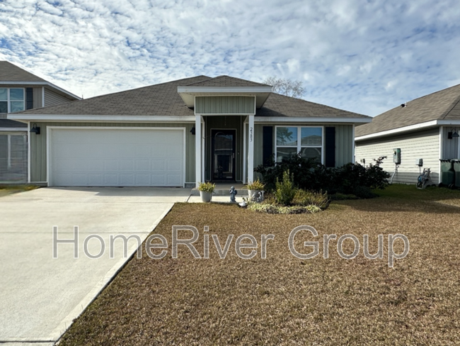 2383 Kirkwood Dr in Gonzalez, FL - Building Photo - Building Photo