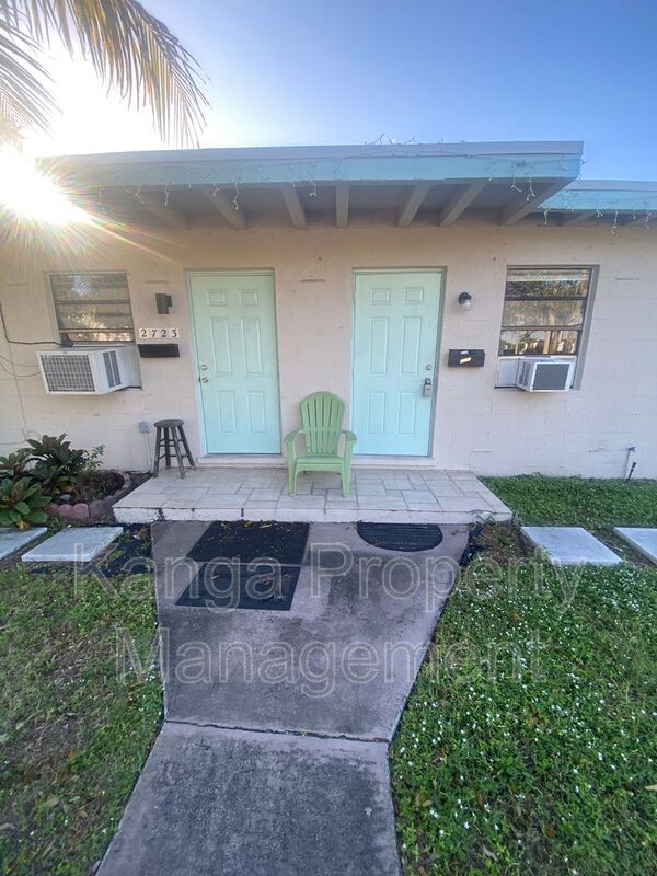 2721 Georgia Ave in West Palm Beach, FL - Building Photo - Building Photo