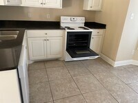 2104 Linda Rd, Unit B photo'