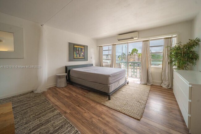 property at 1100 11th St