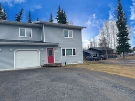 1665 Old Pioneer Way in Fairbanks, AK - Building Photo