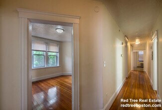 524 Cambridge St, Unit 5 in Boston, MA - Building Photo - Building Photo