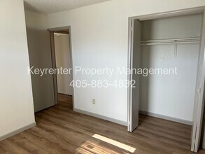 928 SW 97th St in Oklahoma City, OK - Building Photo - Building Photo