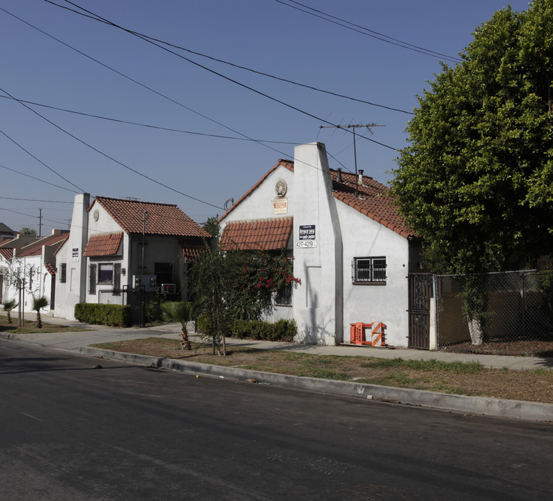 4221-4223 1/2 Lockwood Ave in Los Angeles, CA - Building Photo