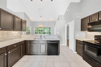 2614 Gilsom Ct in Orlando, FL - Building Photo - Building Photo