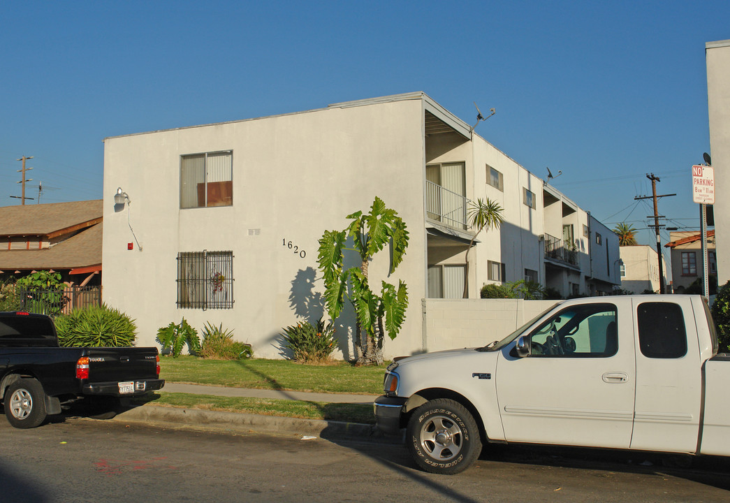 1620 3rd Ave in Los Angeles, CA - Building Photo