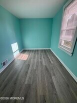 410 Brinley Ave in Bradley Beach, NJ - Building Photo