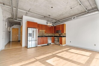 748 N 3rd St, Unit 122B in Minneapolis, MN - Building Photo - Building Photo