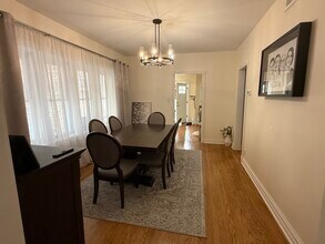 6121 N Mozart St in Chicago, IL - Building Photo - Building Photo
