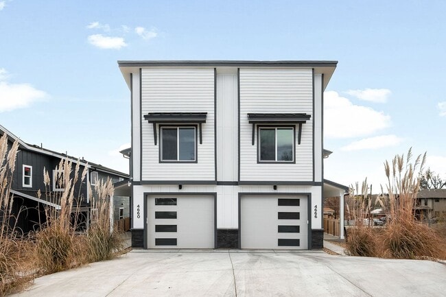 property at 4656 W 9th Ave