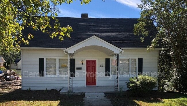 property at 801 W 2nd Ave