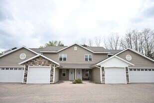 3301 Echo Dells Ave in Stevens Point, WI - Building Photo