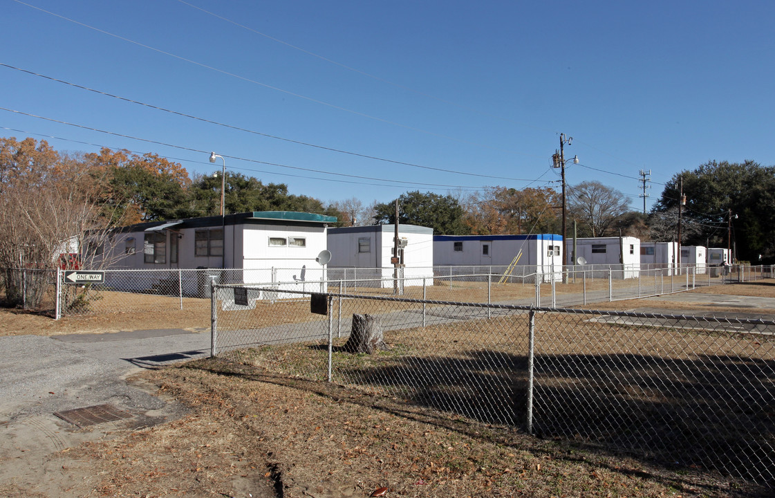 5534 Dobson St in Charleston, SC - Building Photo