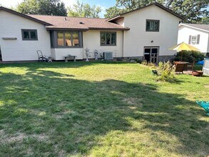 1416 Cameron St in Eau Claire, WI - Building Photo - Building Photo