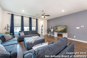 1510 Escarpment Rd in New Braunfels, TX - Building Photo - Building Photo