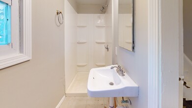 18-20 Kelley Ct, Unit 20 in Boston, MA - Foto de edificio - Building Photo
