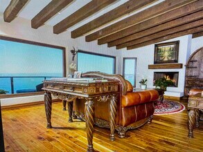1594 Crespo Dr in San Diego, CA - Building Photo - Building Photo
