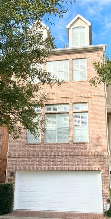 2116 Bancroft Ln in Houston, TX - Foto de edificio