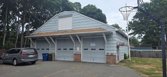 property at 455-477 Sedgewick Ave