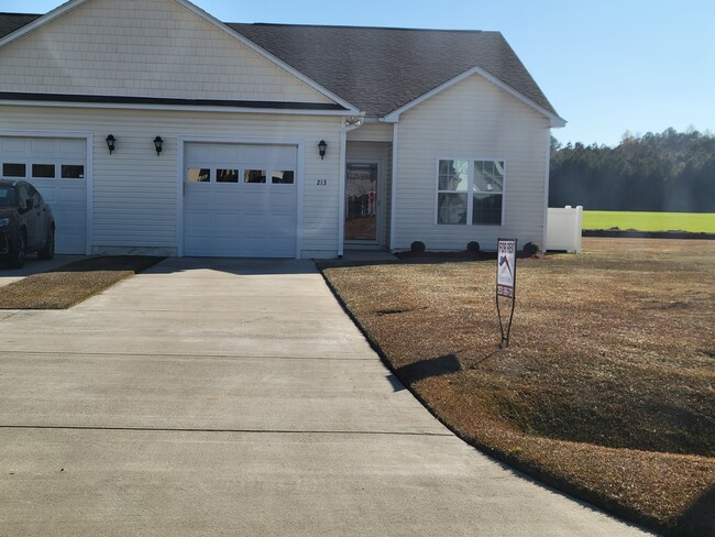 property at 2205 Gardenview Ct