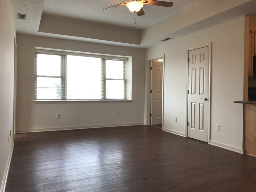 The Sheldrake Apartments Indianapolis, IN Apartments