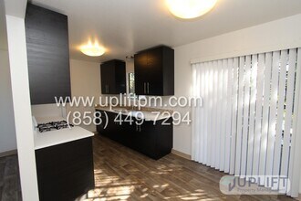 4728-30 Choctaw Dr in San Diego, CA - Building Photo - Building Photo
