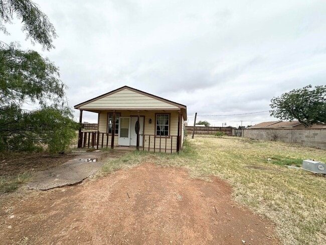 property at 4503 Princeton Ave