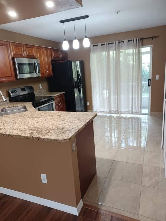 property at 129 Reserve Cir