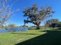 5290 Dragonfly Dr in Wildwood, FL - Foto de edificio - Building Photo