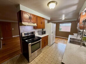 7111 N Dakota St in Spokane, WA - Building Photo - Building Photo