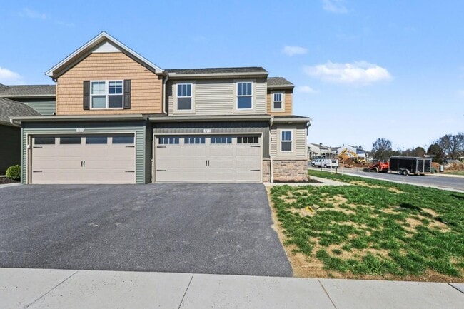 7213 White Oak Blvd in Harrisburg, PA - Building Photo - Building Photo