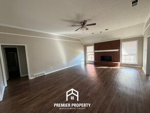 6351 Oak Walk Ln in Bartlett, TN - Building Photo - Building Photo