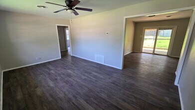2015 Brenda Ave in Denison, TX - Building Photo - Building Photo