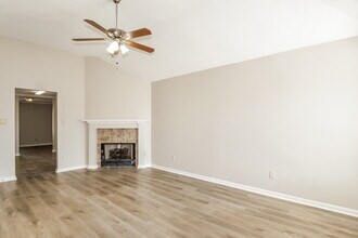 4550 Cedar Leaf Cove in Memphis, TN - Building Photo - Building Photo