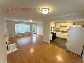 116 Madrone Ave in South San Francisco, CA - Building Photo - Building Photo