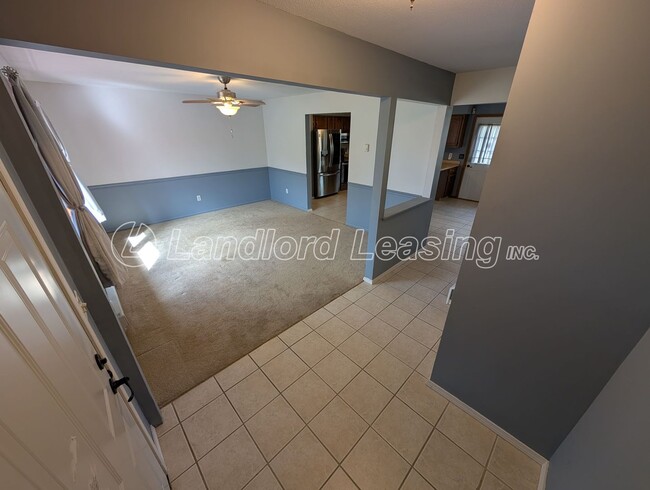 438 Loyola Dr in Elyria, OH - Building Photo - Building Photo