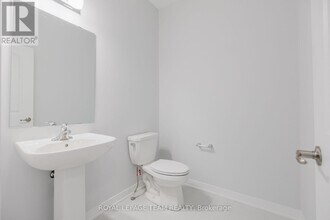 507 Brigatine Ave in Ottawa, ON - Building Photo - Building Photo