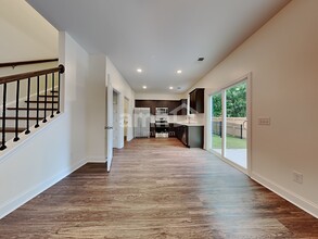 1821 Produce Ln in Johns Island, SC - Building Photo - Building Photo