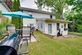 429 W Lawrence St in Albany, NY - Building Photo - Building Photo