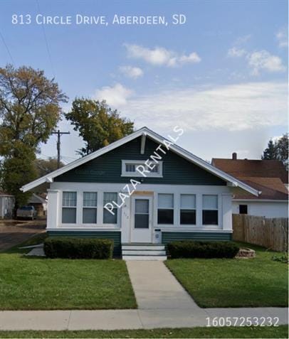 property at 712 N Washington St