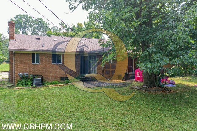 3509 Ridgecliffe Dr in Flint, MI - Building Photo - Building Photo