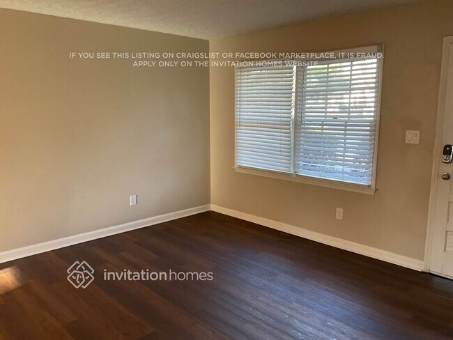 2595 Pamela Dr SW in Snellville, GA - Foto de edificio - Building Photo