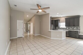13343 Currituck Dr N in Jacksonville, FL - Building Photo - Building Photo