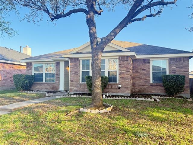 property at 2237 Midbury Dr