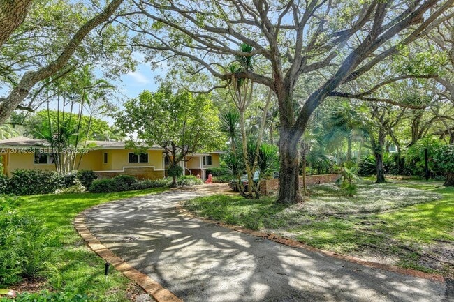 property at 6255 SW 92nd St