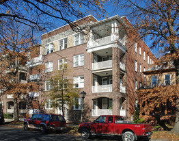 736 W Princess Anne Rd Apartamentos