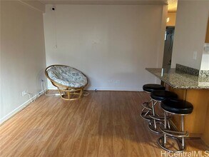 1737 S Beretania St. in Honolulu, HI - Building Photo - Building Photo