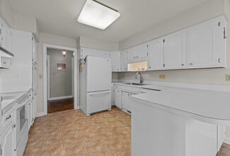 6012 Cardinal Dr in New Bern, NC - Building Photo - Building Photo