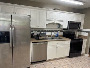 218 Sassafras Ln in Grovetown, GA - Foto de edificio - Building Photo